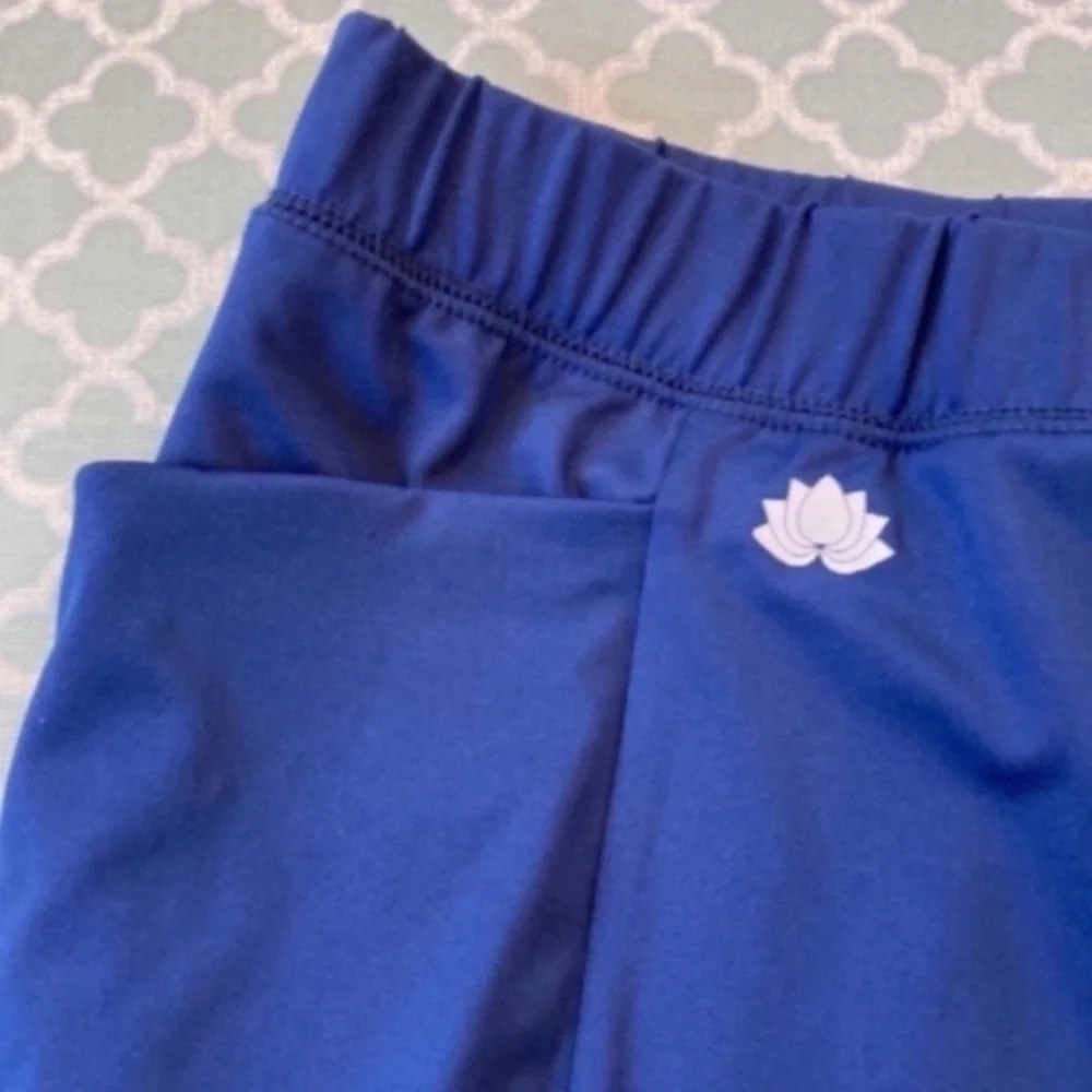 Snoga Fit Navy Modest Activewear Skirt W/Leggings 2X - Picture 2 of 5